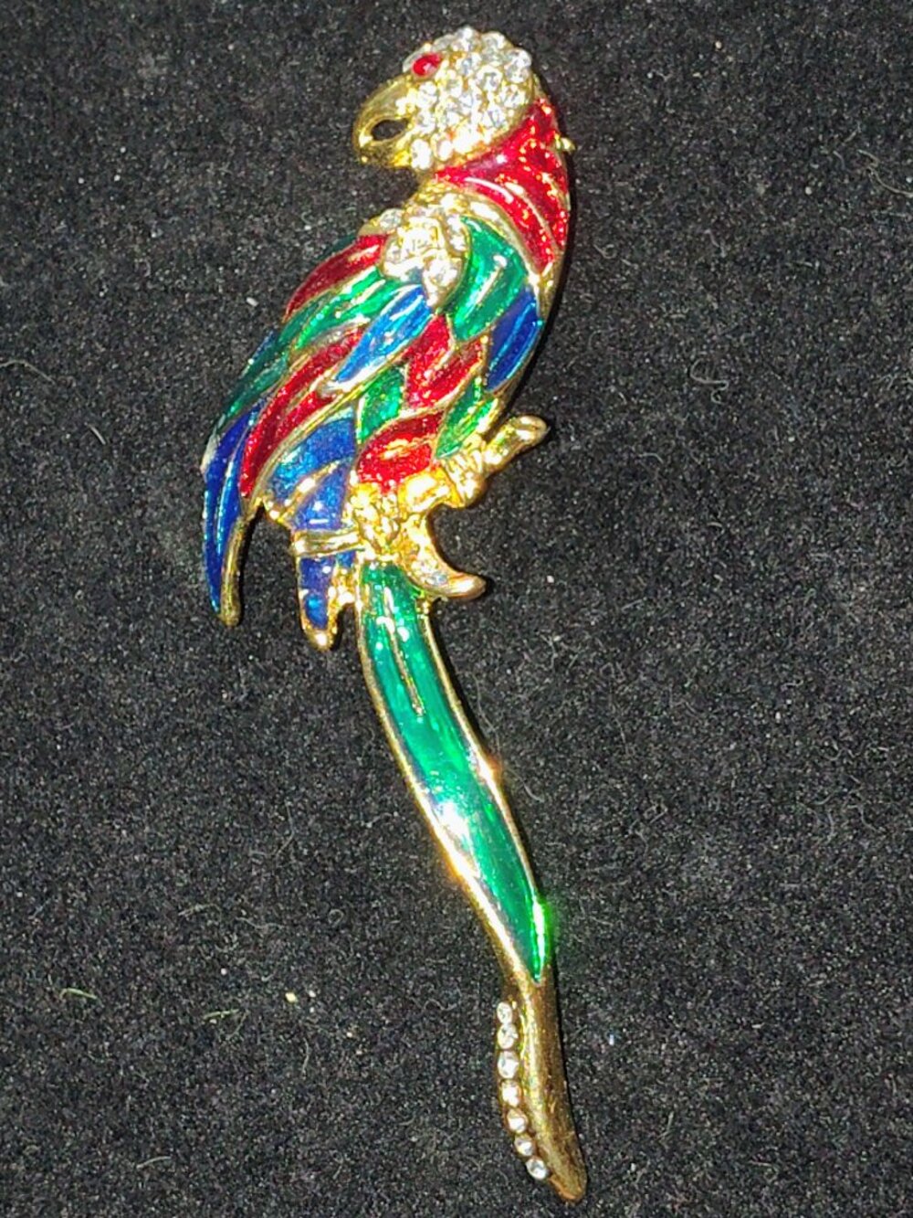 Vintage Enamel Rhinestone Macaw Parrot Brooch – Gold‑Tone – 3.5"